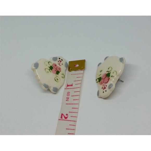 VINTAGE handmade ceramic fun whimsy sheep earrings - Picture 2 of 3